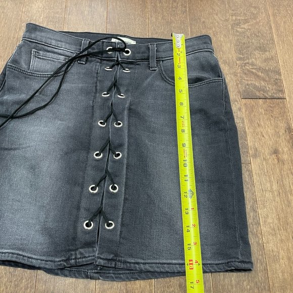 L’agence High Rise Lace Up Denim Mini Skirt sz 25 - Picture 12 of 12